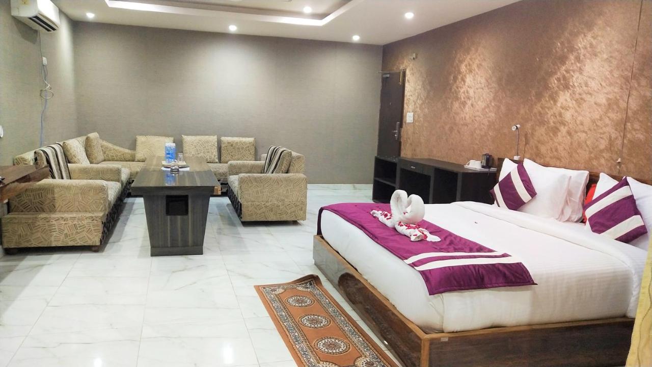 Отель Syona Residency Лакхнау Экстерьер фото